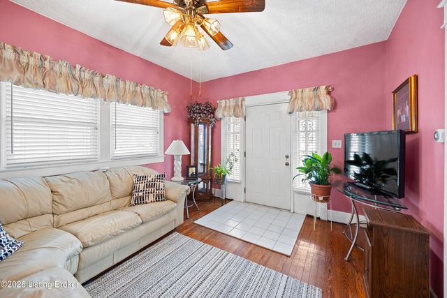 3604 Lentz Ave, Louisville, KY 40215