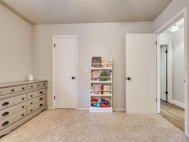 2201 Tredington Way, Edmond, OK 73034