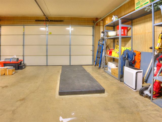 2201 Tredington Way, Edmond, OK 73034