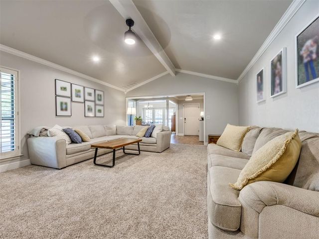 2201 Tredington Way, Edmond, OK 73034