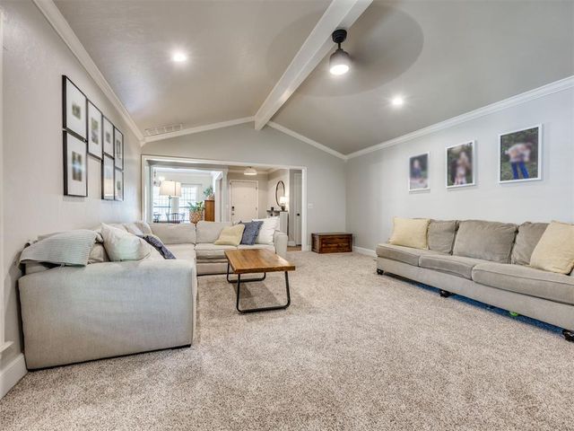 2201 Tredington Way, Edmond, OK 73034