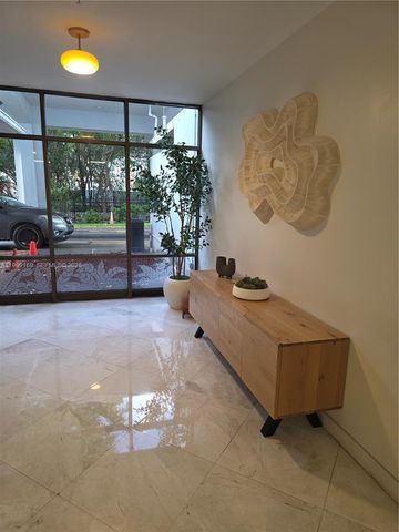 2780 NE 183rd St 1802, Aventura, FL 33160