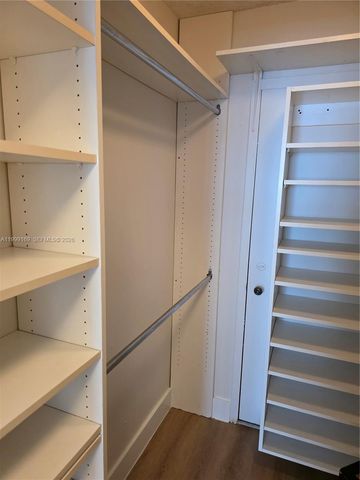 2780 NE 183rd St 1802, Aventura, FL 33160