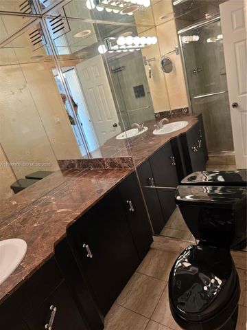 2780 NE 183rd St 1802, Aventura, FL 33160