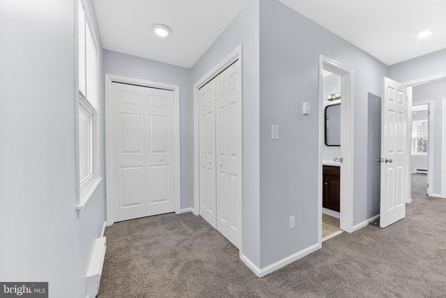 1930 CRICKLEWOOD CV, Fogelsville, PA 18051