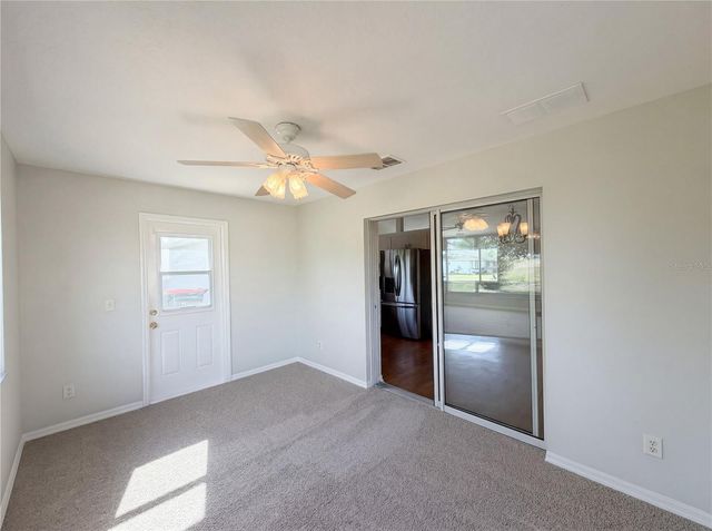 5947 SW 98TH STREET ROAD, Ocala, FL 34476