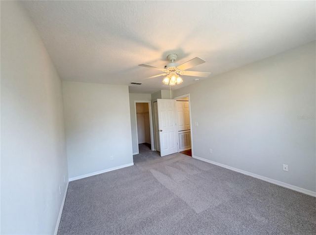 5947 SW 98TH STREET ROAD, Ocala, FL 34476