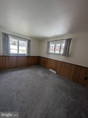 910 FOURTH STREET, New Cumberland, PA 17070