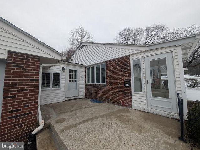 910 FOURTH STREET, New Cumberland, PA 17070