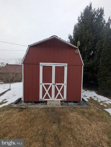 910 FOURTH STREET, New Cumberland, PA 17070