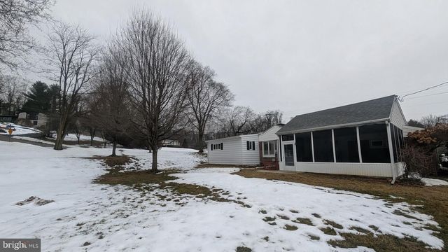 910 FOURTH STREET, New Cumberland, PA 17070