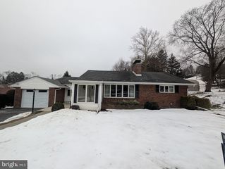 910 FOURTH STREET, New Cumberland, PA 17070