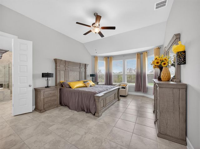 110 Duroc DR, Hutto, TX 78634