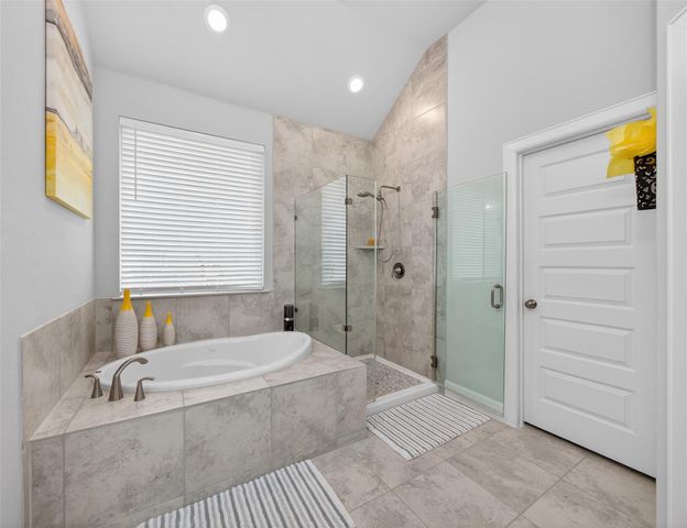 110 Duroc DR, Hutto, TX 78634