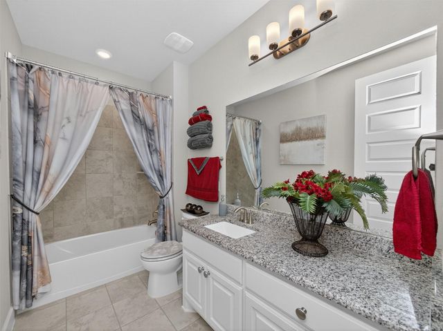 110 Duroc DR, Hutto, TX 78634