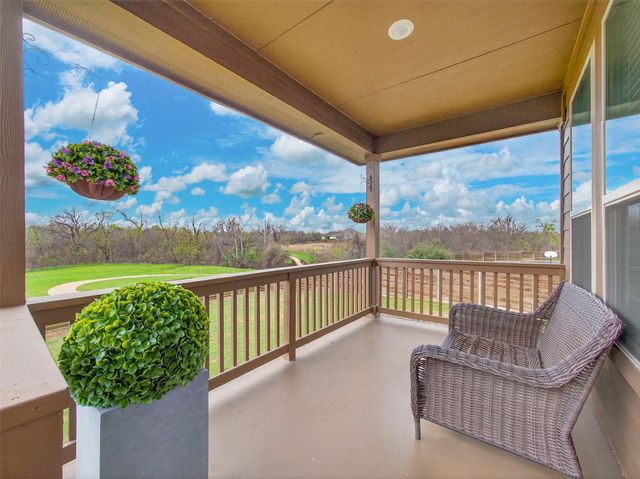 110 Duroc DR, Hutto, TX 78634