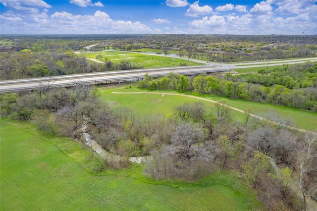 110 Duroc DR, Hutto, TX 78634