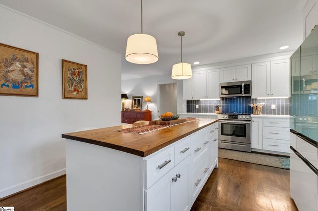 205 Bradley Boulevard, Greenville, SC 29609