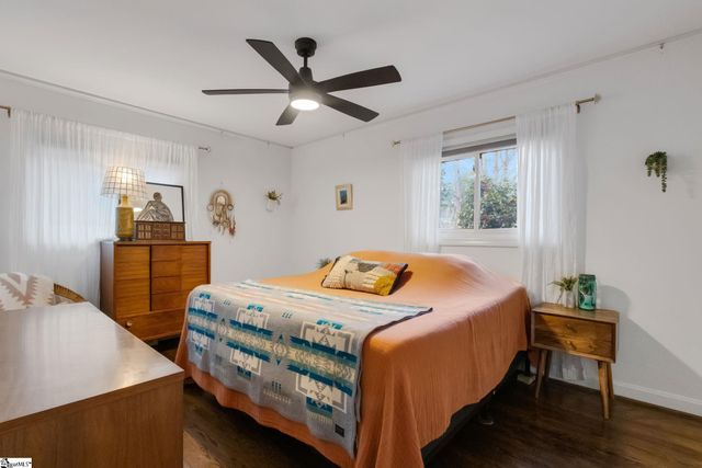 205 Bradley Boulevard, Greenville, SC 29609