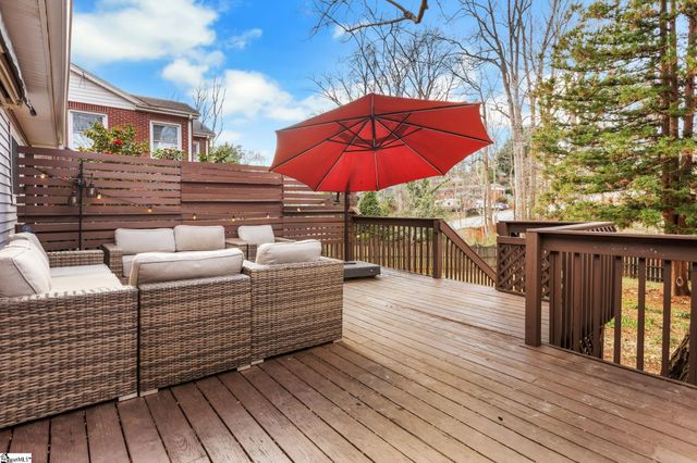 205 Bradley Boulevard, Greenville, SC 29609