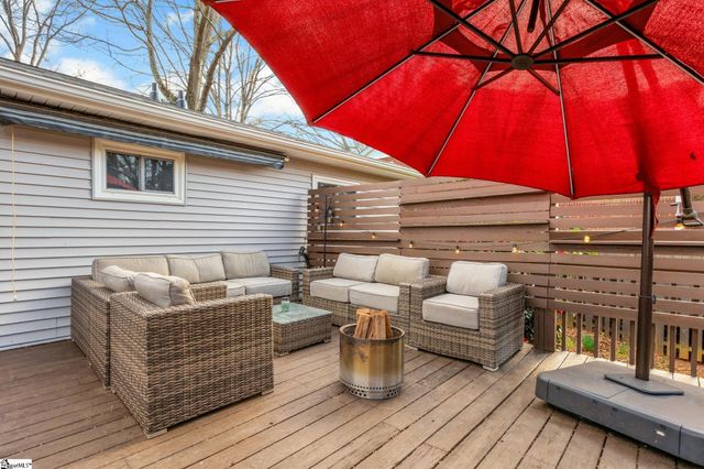 205 Bradley Boulevard, Greenville, SC 29609