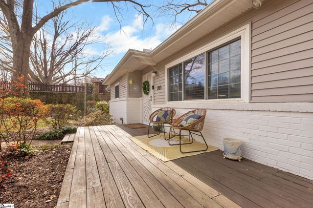 205 Bradley Boulevard, Greenville, SC 29609
