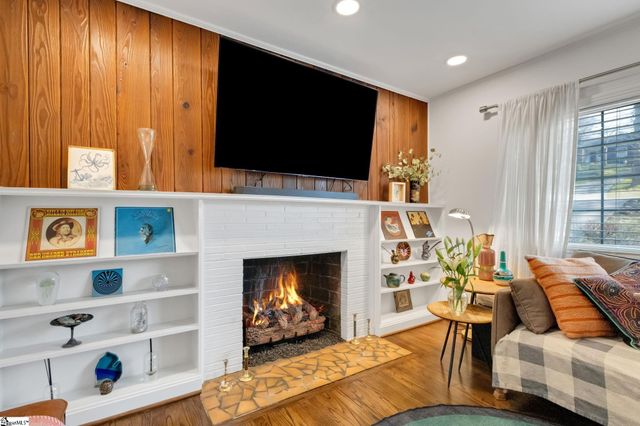 205 Bradley Boulevard, Greenville, SC 29609