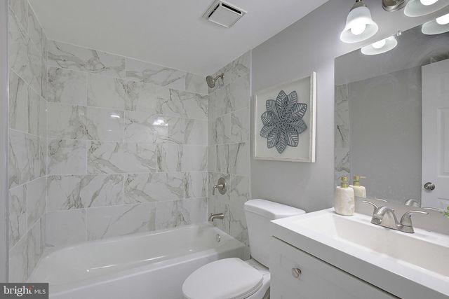 1262 GREEN HOLLY DR, Annapolis, MD 21409