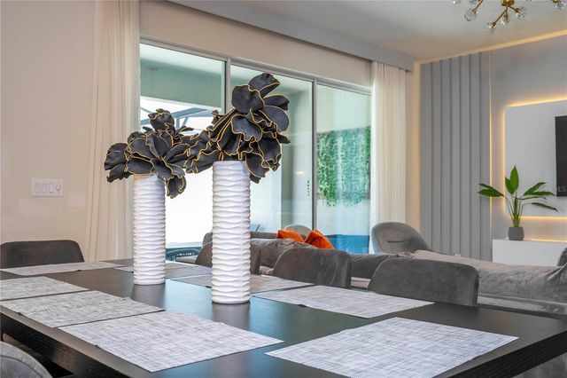 1692 TROPICAL PALMS CIRCLE, Kissimmee, FL 34747