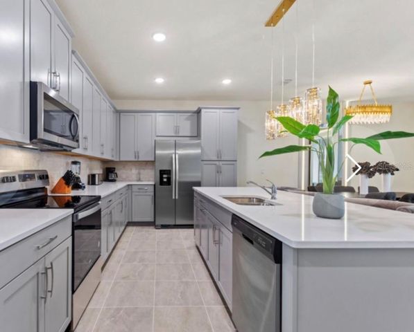 1692 TROPICAL PALMS CIRCLE, Kissimmee, FL 34747