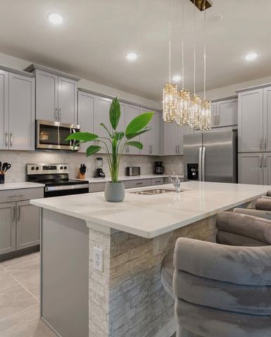 1692 TROPICAL PALMS CIRCLE, Kissimmee, FL 34747