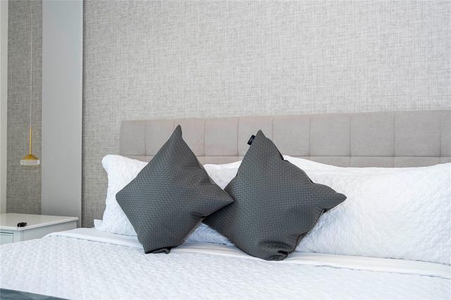 1692 TROPICAL PALMS CIRCLE, Kissimmee, FL 34747