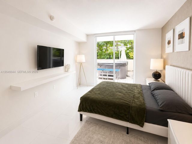 200 Sunny Isles Blvd 2-504–Lanai Residence, Sunny Isles Beach, FL 33160
