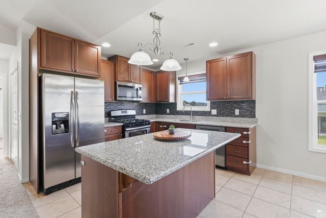 5406 Halverson Court, Manhattan, KS 66503