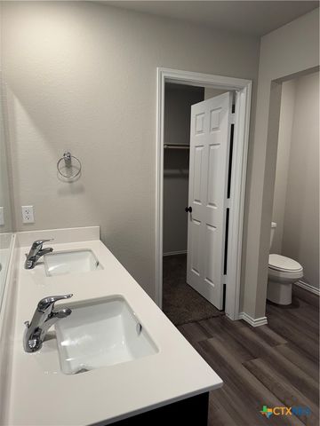 402 Stone Valley Road, Temple, TX 76502