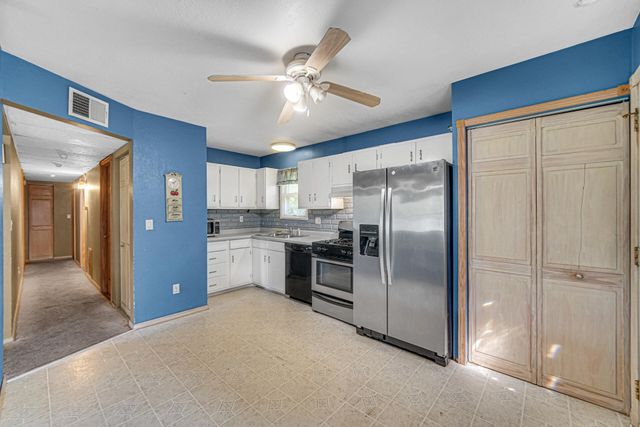 8021 Chase Place, Merrillville, IN 46410
