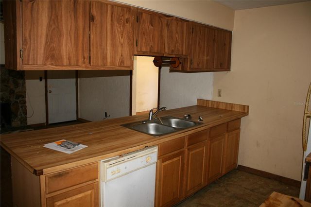 516 SW 127TH STREET, Newberry, FL 32669