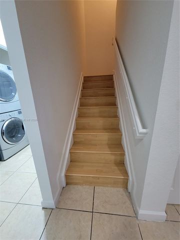 11224 SW 230th Ter, Miami, FL 33170