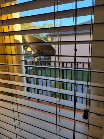 11224 SW 230th Ter, Miami, FL 33170