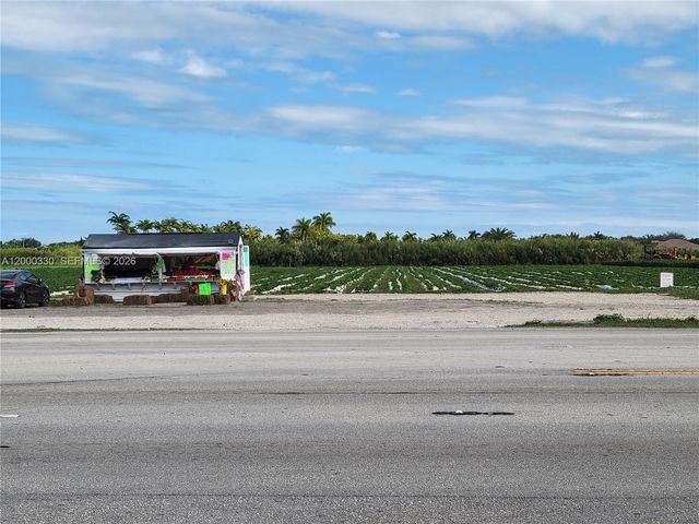 11224 SW 230th Ter, Miami, FL 33170