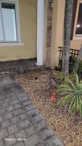 11224 SW 230th Ter, Miami, FL 33170