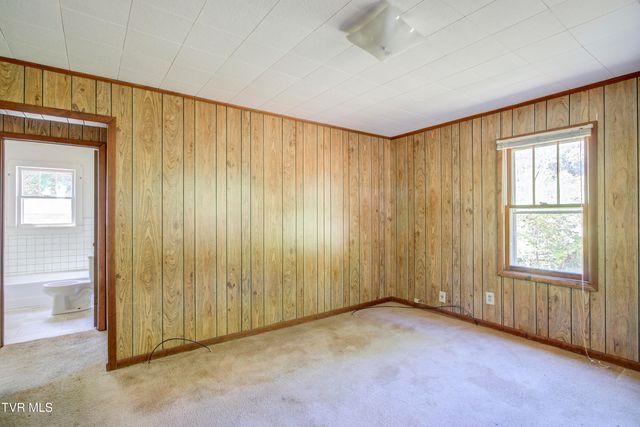 2346 Carolina Avenue, Bristol, TN 37620