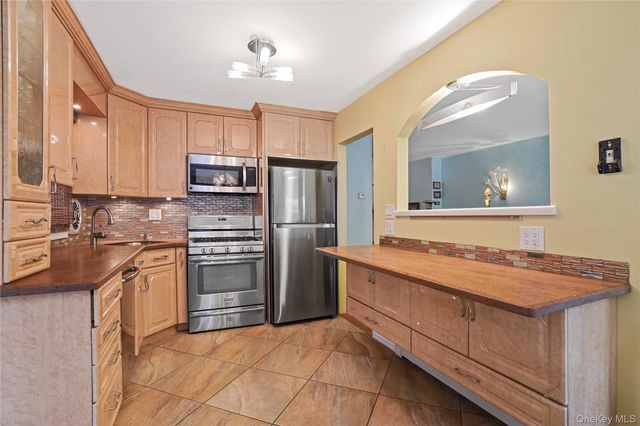 88-56 Aubrey Avenue, Glendale, NY 11385
