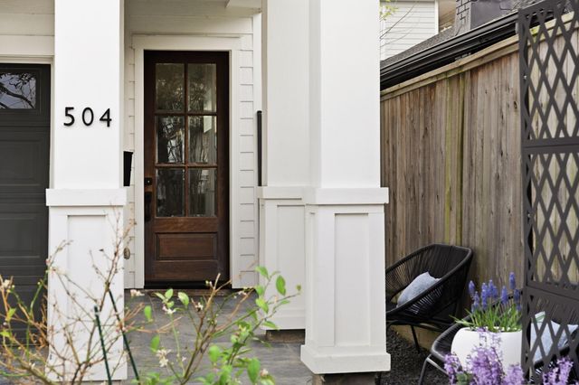 504 Oxford Street, Houston, TX 77007