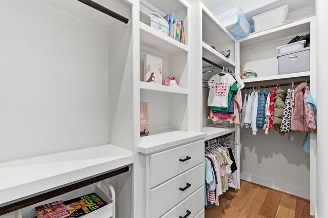 504 Oxford Street, Houston, TX 77007