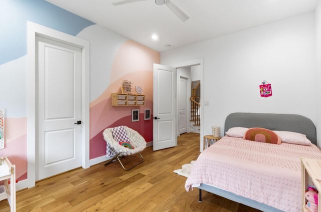 504 Oxford Street, Houston, TX 77007