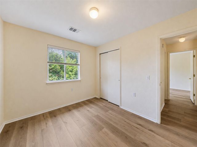 5509 Bentsen LN, Austin, TX 78723