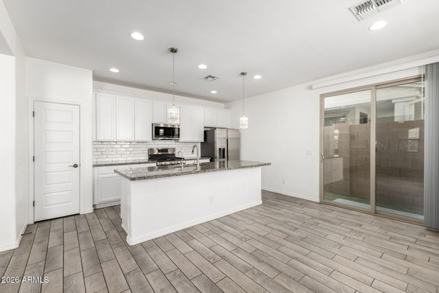 25238 N 142ND Drive, Surprise, AZ 85387