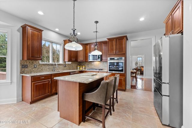 7 Hannah Mount Drive, Millstone, NJ 08510