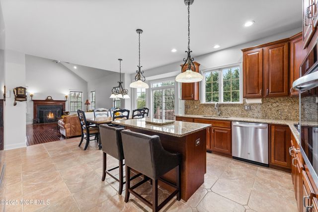 7 Hannah Mount Drive, Millstone, NJ 08510